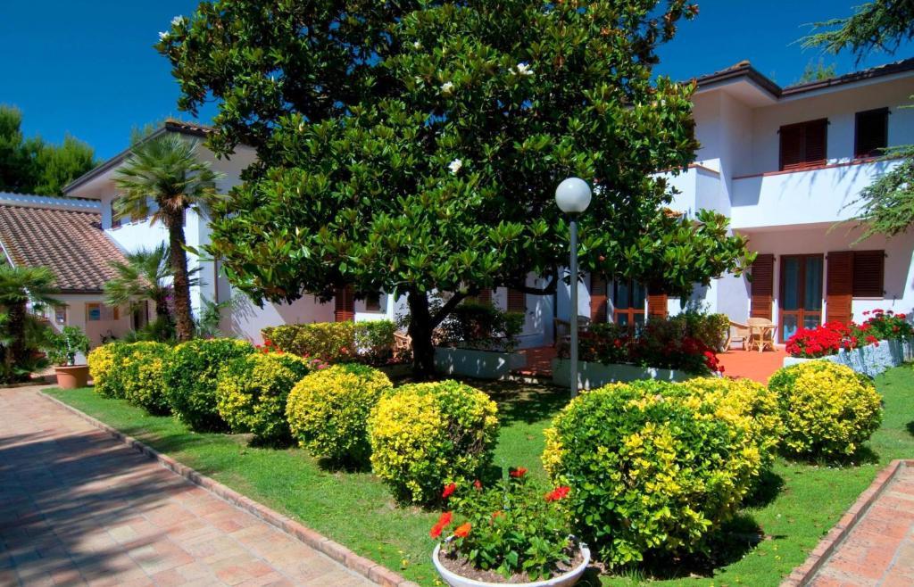 Hotel Giardino Suites&Spa نومانا المظهر الخارجي الصورة